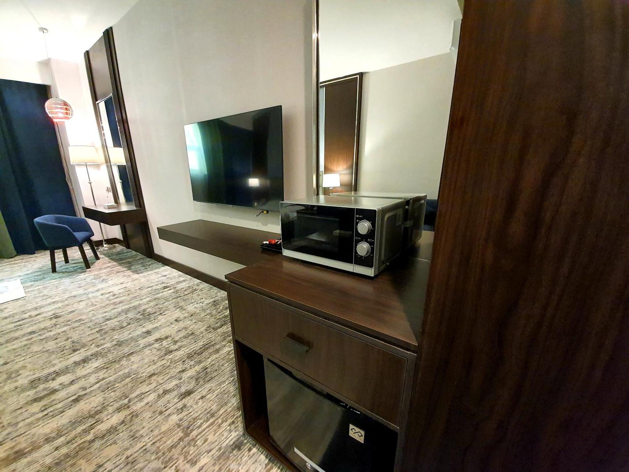 Lily Hotel Suite Mubarraz Al-Hofuf Szoba fotó