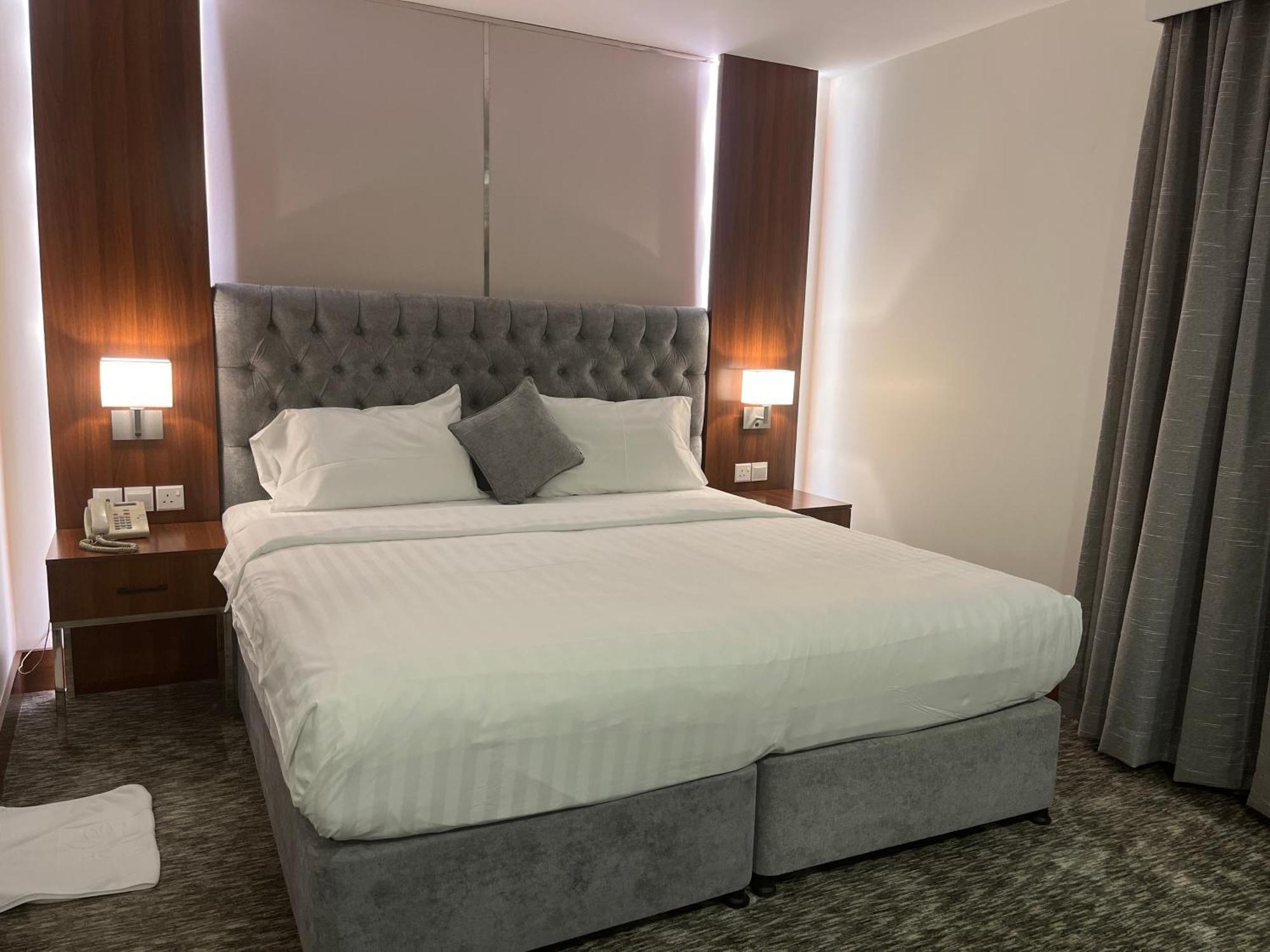 Lily Hotel Suite Mubarraz Al-Hofuf Kültér fotó