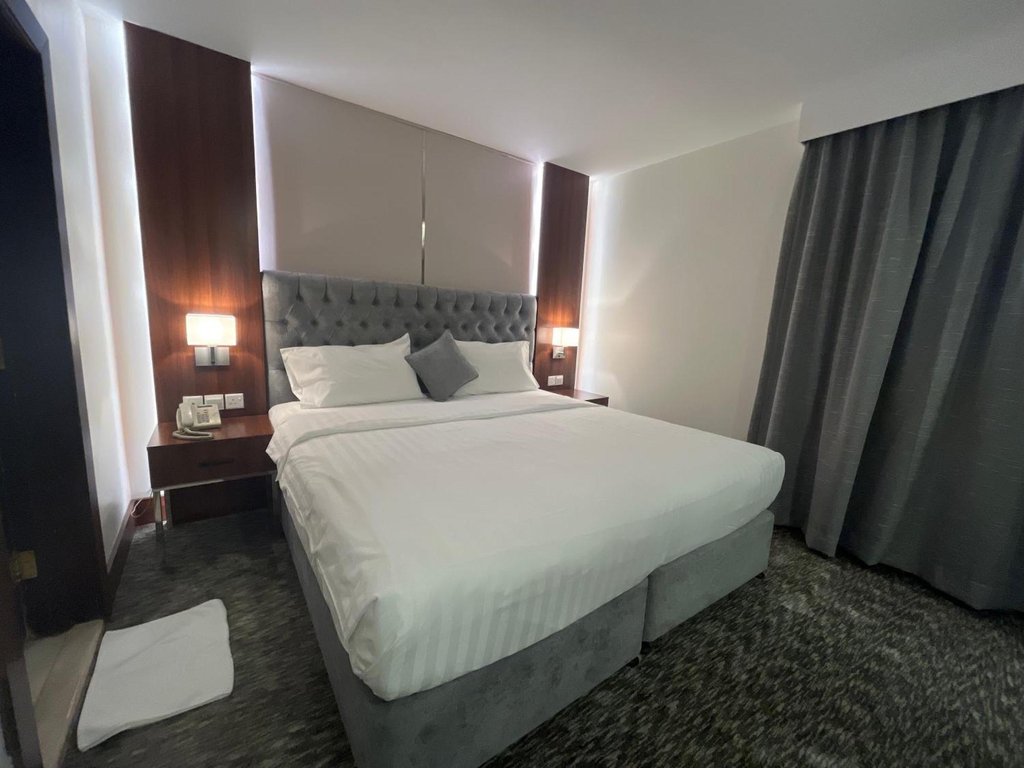 Lily Hotel Suite Mubarraz Al-Hofuf Kültér fotó
