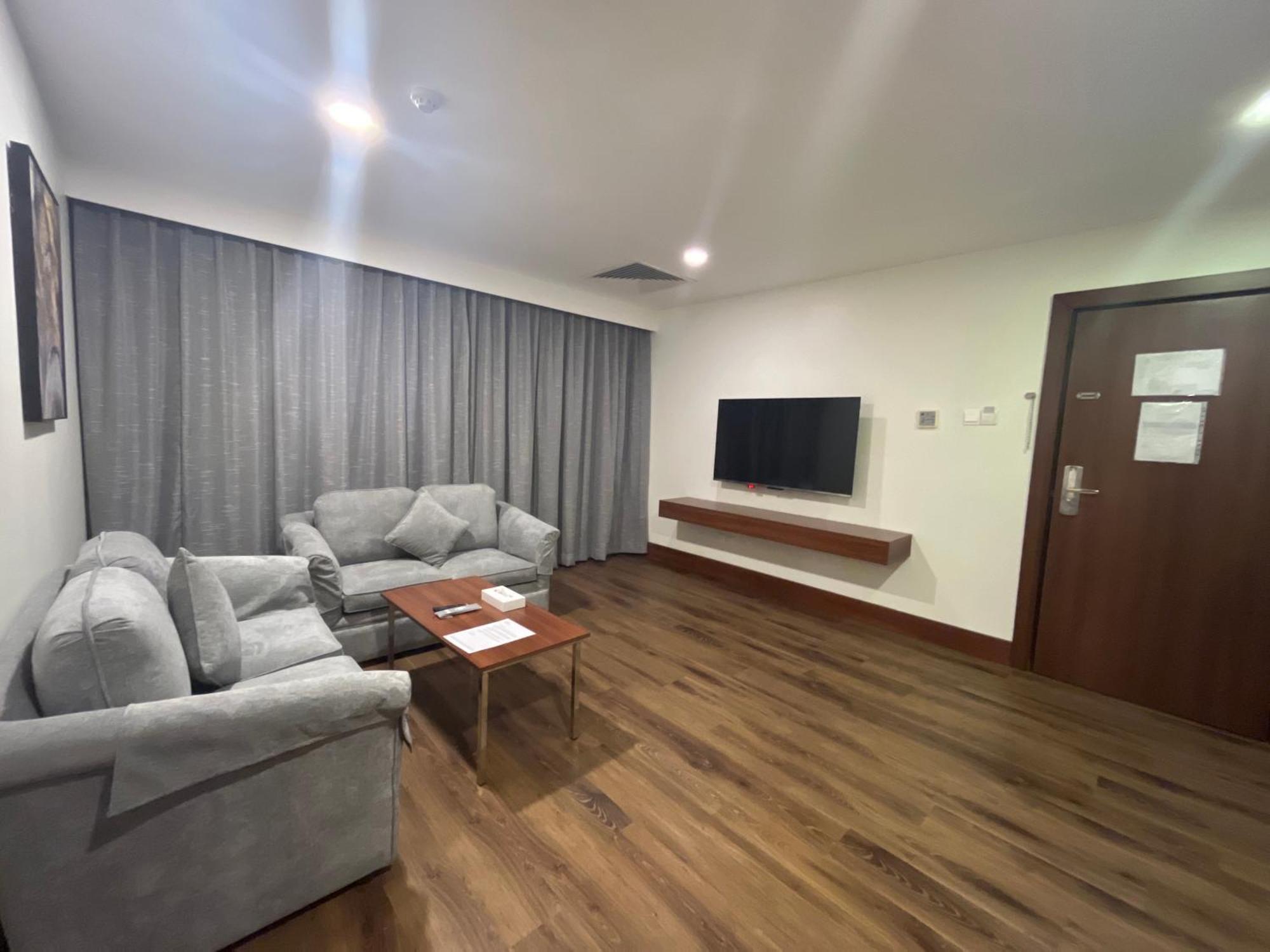 Lily Hotel Suite Mubarraz Al-Hofuf Kültér fotó