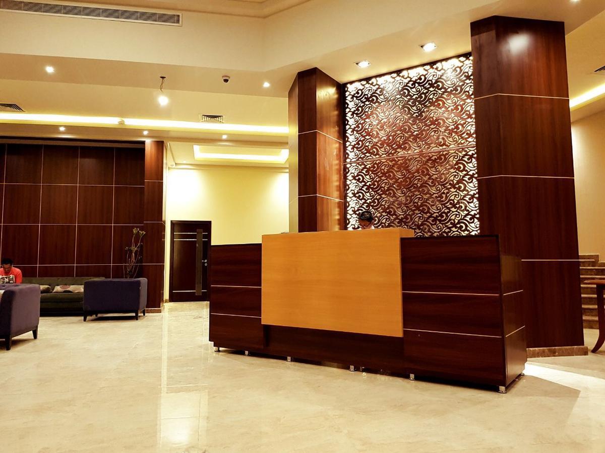 Lily Hotel Suite Mubarraz Al-Hofuf Kültér fotó